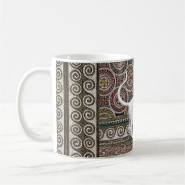 Eine Katze auf dem Mosaik-Kaffeebecher Kaffeetasse
