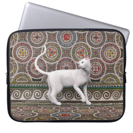 Eine Katze auf dem mosaikem Laptop-Ärmel Laptopschutzhülle
