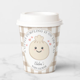 Eine kleine Dumpling ist auf dem Weg zum Babydusch Pappbecher