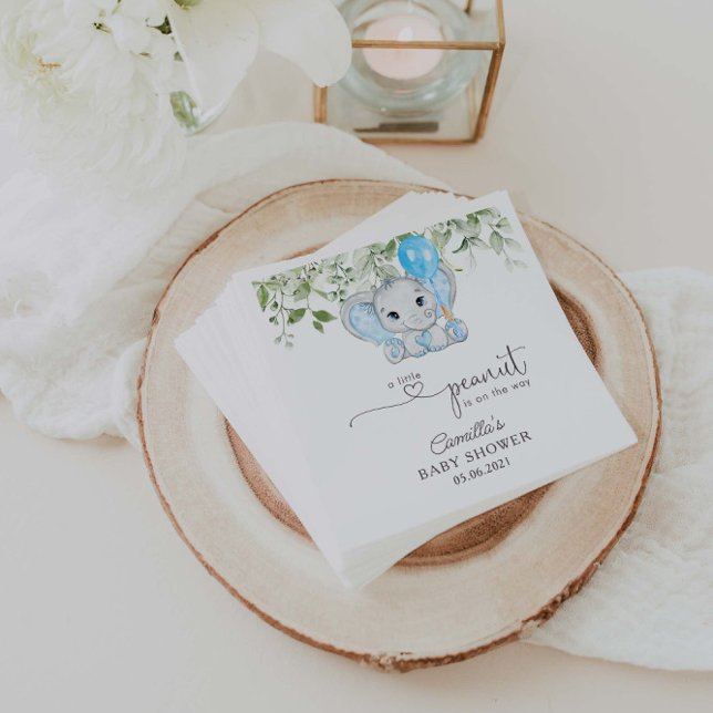 Eine kleine Erdnuss ist unterwegs mit einer Babydu Serviette (Von Creator hochgeladen)