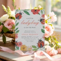 Eine kleine Ladybug ist auf dem Weg zur Babydusche