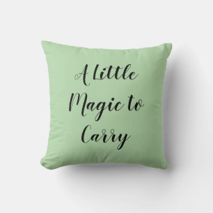Eine kleine Magie-Tasche   Magischer Spruch C Kissen
