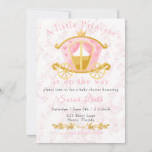 Eine kleine Prinzessin ist auf dem Weg zur Einladu