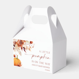 Eine kleine Pumpkin Rusty Burgundy Floral Baby Dus Geschenkschachtel