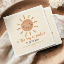 Eine kleine Sonnenstraße mit gelber Sonnendusche Serviette