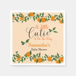 Eine kleine Süsse auf dem Weg zur orangefarbenen B Serviette