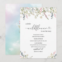 Eine kleine Wildblume befindet sich auf dem Weg zu Einladung