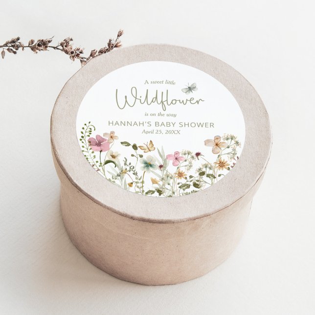 Eine kleine Wildblume Girl Baby Dusche Gefallen Runder Aufkleber (Von Creator hochgeladen)