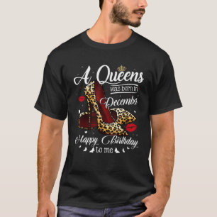 Eine Königin war im Dezember Geboren Retro Hearts T-Shirt