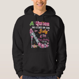 Eine Königin wurde am 4. Juli zum 4. Geburtstag Ge Hoodie