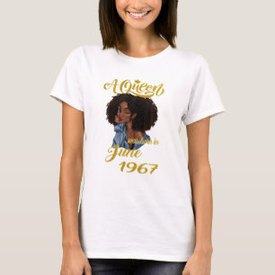 Eine Königin wurde im Juni 1967 54. Geburtstagsges T-Shirt