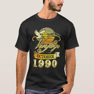 Eine Königin wurde im Oktober 1990 30. Geburtstag T-Shirt