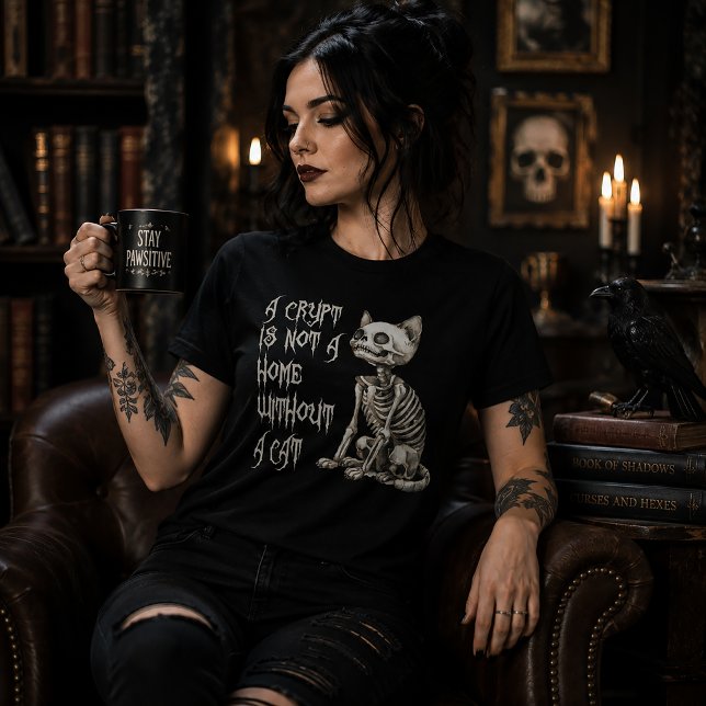 Eine Krypta ist ohne Katze kein Zuhause Tri-Blend Shirt (Von Creator hochgeladen)