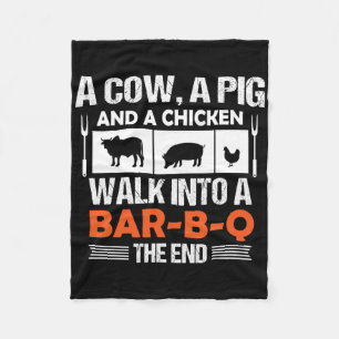 Eine Kuh, ein Schwein und ein Huhn gehen in eine R Fleecedecke