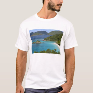 Eine Landschaft von Caneel Bay von einer Straße au T-Shirt
