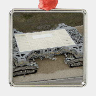 Eine Luftaufnahme des Raupetransporters Ornament Aus Metall