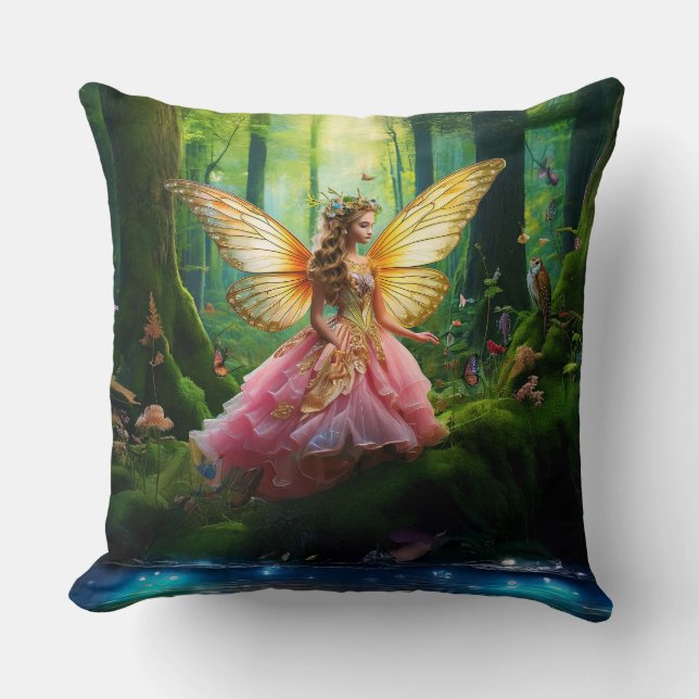 Eine magische Fee im Wald Kissen (Vorderseite)
