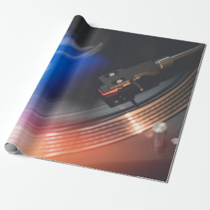 Eine moderne Turntable, um Musik auf der Audiodisk Geschenkpapier