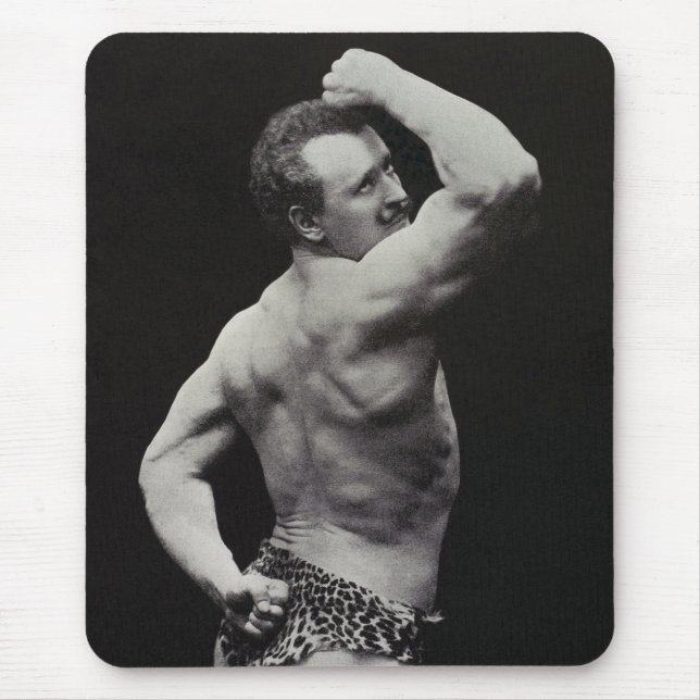 Eine neue Pose von StrongMen Eugen Sandow Bodybuil Mousepad (Vorne)
