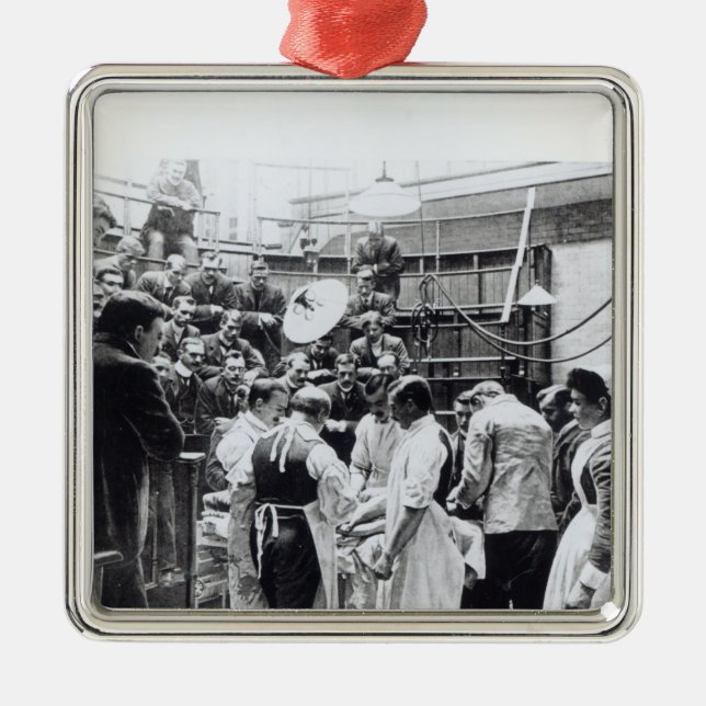 Eine Operation an Charing Querkrankenhaus Ornament Aus Metall (Vorne)