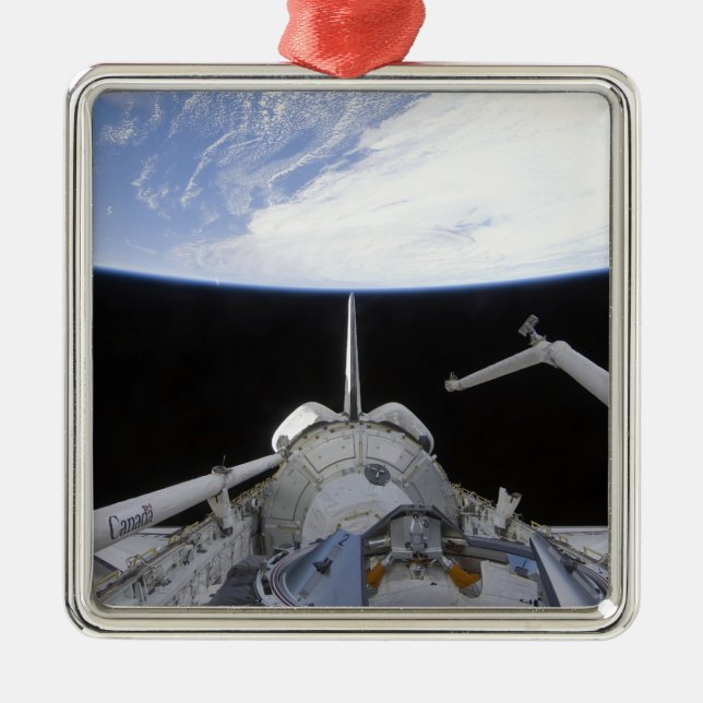 Eine partielle Ansicht des Tranquility-Knotens Silbernes Ornament (Vorne)