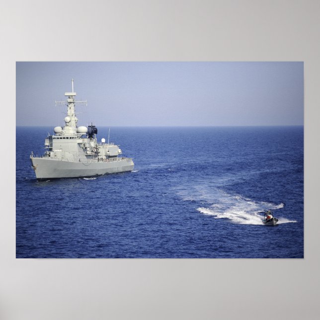 Eine portugiesische Marine-Mannschaft in einem auf Poster (Vorne)