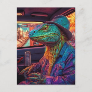 Eine psychedelische Eidechse in einem Fahrzeug Postkarte