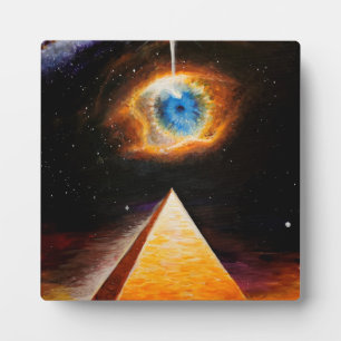 Eine Pyramide unter dem kosmischen Auge Gottes Fotoplatte