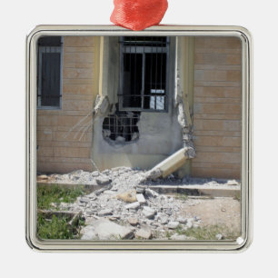 Eine raketengetriebene Granate Ornament Aus Metall