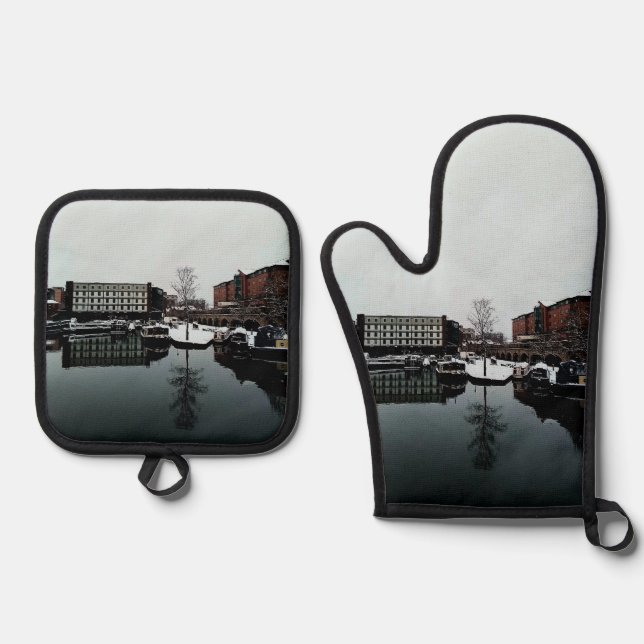 Eine Reflexion im Wasser Ofenhandschuh & Topflappen-Set (Vorderseite)