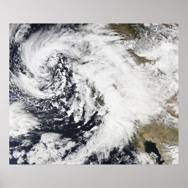 Eine Reihe starker Stürme mit heftigen Winden 2 Poster (Vorne)