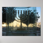 Eine Rekonstruktion der menorah des Tempels Poster<br><div class="desc">Eine Rekonstruktion der menorah des Tempels,  der vom Tempelinstitut geschaffen wurde. (Einführung in die Treppe vom jüdischen Viertel zur Western-Mauer)</div>