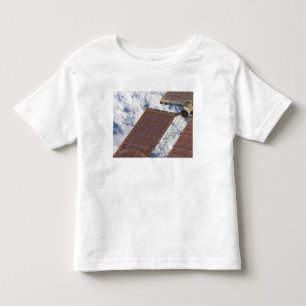 Eine reparierte Solarstromanlage Kleinkind T-shirt