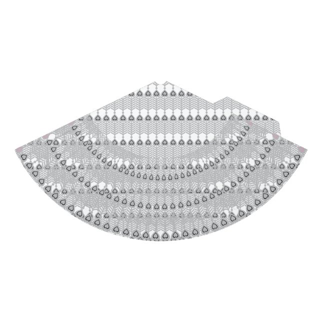 Eine schneebedeckte Bergkette unter einem klaren B Partyhütchen (Vorderseite)