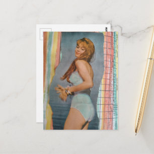 Eine schöne Frau im Jahr 1957 am Strand Collage Postkarte