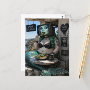 Eine schöne Goth-Meerjungfrau isst Salat Postkarte