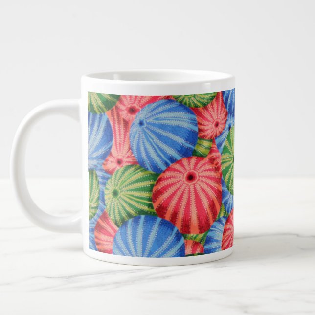 Eine schöne Philip Jacobs Fabric Sea Urchin Tasse (Links)