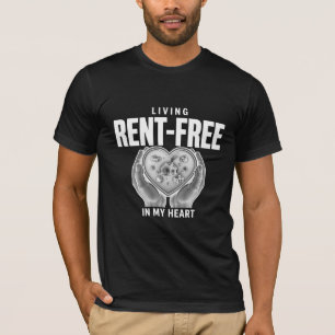 Eine Schwarz-Weiß-Grafik mit zwei Händen, die halt T-Shirt