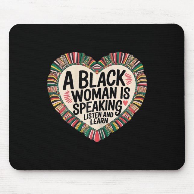 Eine schwarze Frau hört zu und lernt Junetee Mousepad (Vorne)