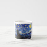 Eine Starry Night: Saint Remy von Vincent Van Gogh Espressotasse<br><div class="desc">Das Jahr ist 1889. Vincent Van Gogh ist Patient im Asyl von Saint-Paul-de-Mausole in Saint-Rémy-de-Provence, Frankreich. Er leidet an psychischen Erkrankungen, und seine Ärzte haben ihm geraten, drinnen bleibe und das Malen zu vermeiden. Aber Van Gogh kann dem Drang zu kreieren nicht widerstehen, und er verbringt seine Tage damit, Landschaften...</div>