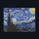 Eine Starry Night: Saint Remy von Vincent Van Gogh Fußmatte<br><div class="desc">Das Jahr ist 1889. Vincent Van Gogh ist Patient im Asyl von Saint-Paul-de-Mausole in Saint-Rémy-de-Provence, Frankreich. Er leidet an psychischen Erkrankungen, und seine Ärzte haben ihm geraten, drinnen bleibe und das Malen zu vermeiden. Aber Van Gogh kann dem Drang zu kreieren nicht widerstehen, und er verbringt seine Tage damit, Landschaften...</div>