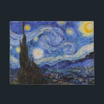Eine Starry Night: Saint Remy von Vincent Van Gogh Fußmatte<br><div class="desc">Das Jahr ist 1889. Vincent Van Gogh ist Patient im Asyl von Saint-Paul-de-Mausole in Saint-Rémy-de-Provence, Frankreich. Er leidet an psychischen Erkrankungen, und seine Ärzte haben ihm geraten, drinnen bleibe und das Malen zu vermeiden. Aber Van Gogh kann dem Drang zu kreieren nicht widerstehen, und er verbringt seine Tage damit, Landschaften...</div>