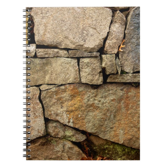 Eine Steinmauer aus Kopfsteinpflaster-Hintergrund Notizblock (Vorderseite)