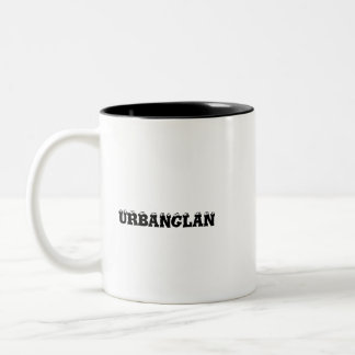 Eine stilvolle Tasse mit "URBANGLAN" SCHRIFTART DE
