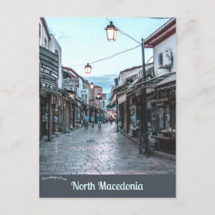 Eine Straße in Skopje, Nordmakedonien Postkarte