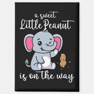 Eine süße kleine Erdnuss ist auf dem Weg - neues B Magnet