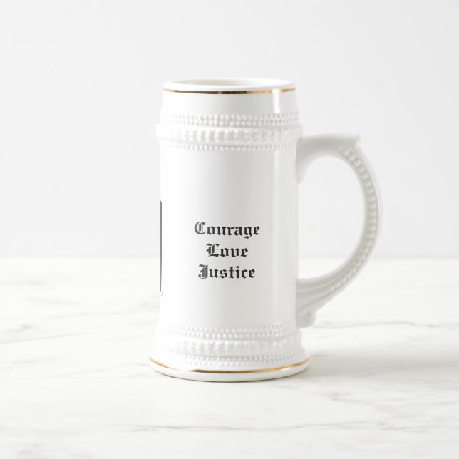 Eine Tasse mit Ihrem besitzen sehr Wappen (Rechts)