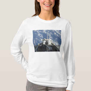 Eine teilweise Sicht auf das Space Shuttle Atlanti T-Shirt