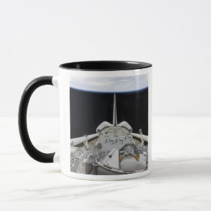 Eine teilweise Sicht auf den Space Shuttle Tasse