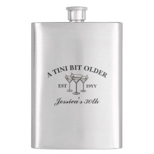 Eine Tini Bit ältere Black Martini Geburtstagspart Flachmann